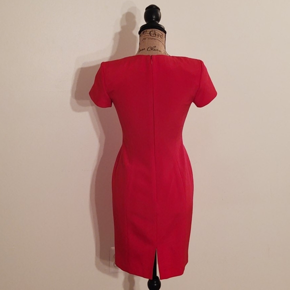 FUCHSIA | Gillian Women Petites Silk Dress | 2P - Picture 2 of 11